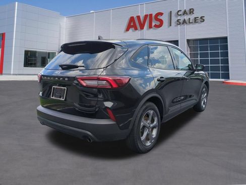 Used 2025 Ford Escape ST-Line FWD image 6