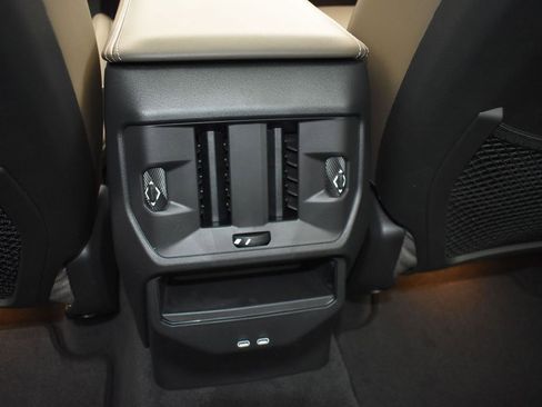 Certified 2025 BMW X3 xDrive30i w/ Premium Package AWD/4WD image 18