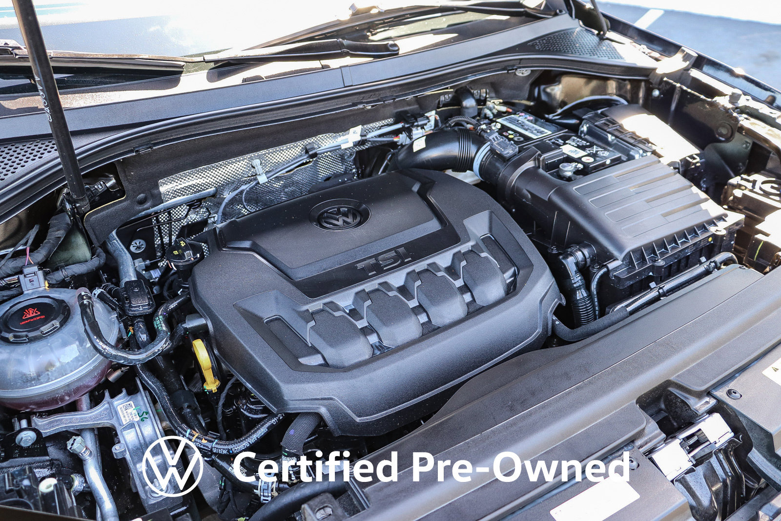 Used 2023 Volkswagen Tiguan SE R-Line FWD image 27