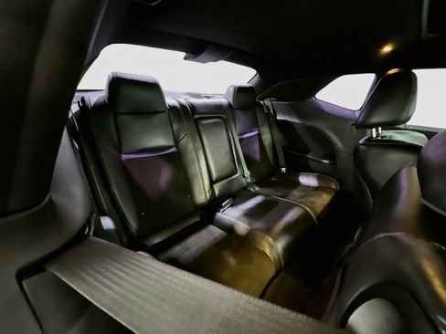 Used 2014 Dodge Challenger SRT8 RWD image 18