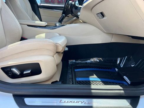 Used 2017 BMW 530i RWD image 30