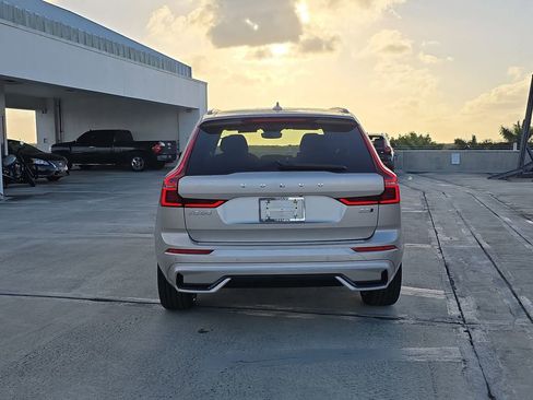 New 2026 Volvo XC60 B5 Ultra w/ Protection Package Premier AWD/4WD image 5