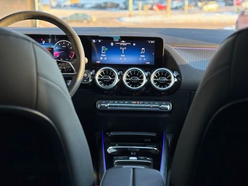 Used 2026 Mercedes-Benz GLA 250 4MATIC image 30