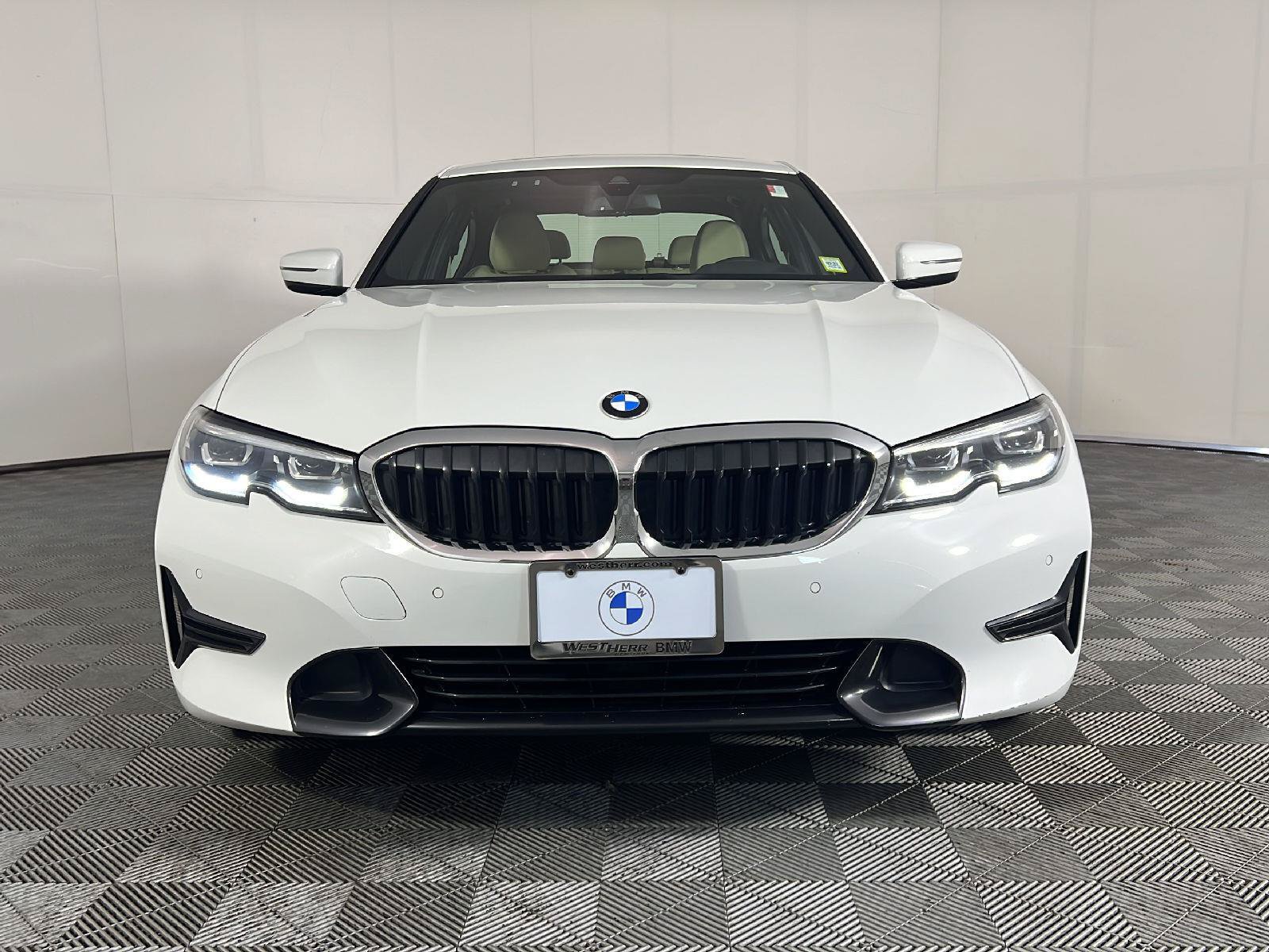 Used 2021 BMW 330i xDrive Sedan w/ Premium Package AWD/4WD image 13