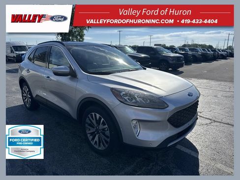 Used 2020 Ford Escape Titanium AWD/4WD image 1