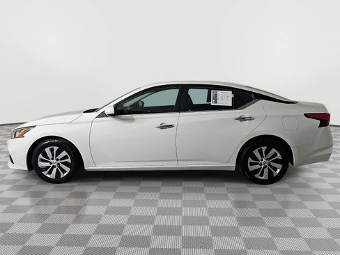 Used 2020 Nissan Altima 2.5 S FWD image 5