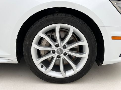 Used 2019 Audi A4 2.0T Premium w/ Convenience Package image 28