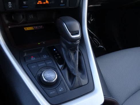 Used 2025 Toyota RAV4 Limited w/ Advanced Technology Package image 34