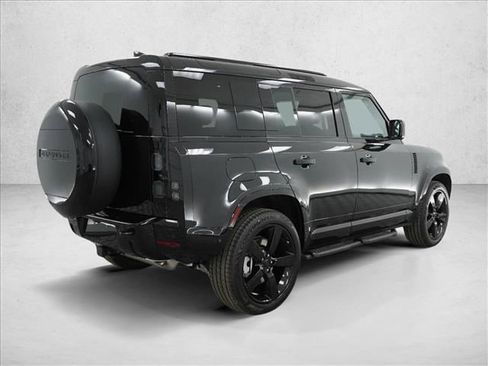 New 2026 Land Rover Defender 110 X-Dynamic SE AWD/4WD image 1