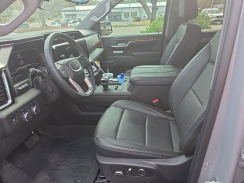 Used 2025 GMC Sierra 1500 Denali w/ Denali Reserve Package image 8