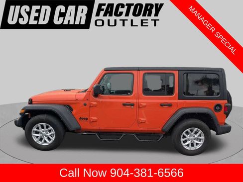Used 2023 Jeep Wrangler Unlimited Sport AWD/4WD image 7