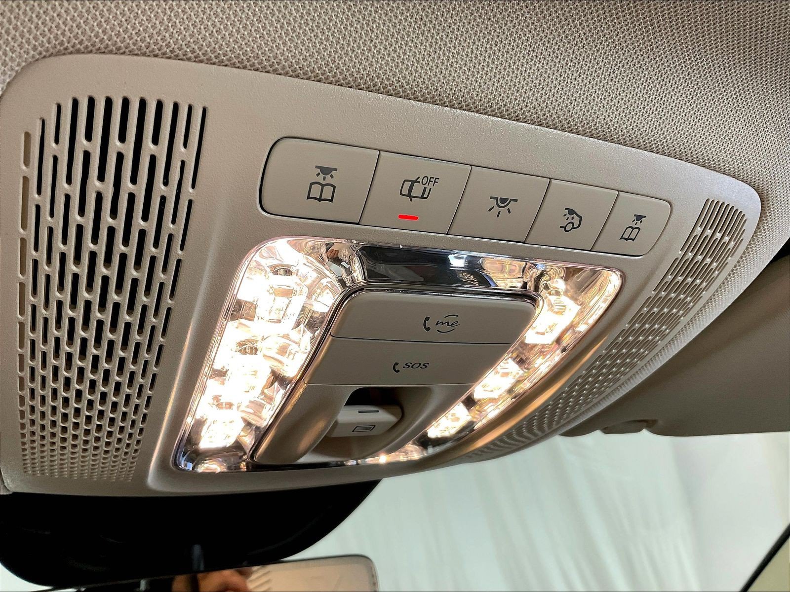 Certified 2026 Mercedes-Benz GLE 450 4MATIC image 37
