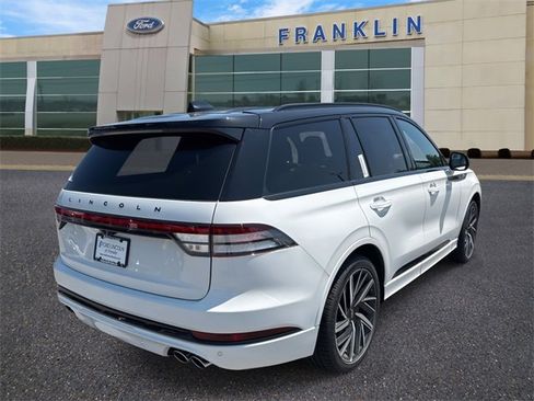 New 2025 Lincoln Aviator Black Label w/ Black Label Special Edition image 7