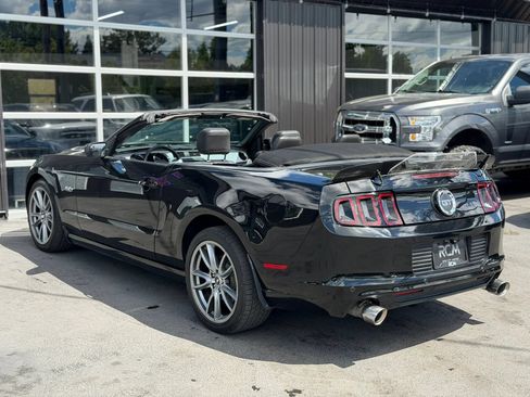 Used 2014 Ford Mustang GT w/ Electronics Package RWD image 18