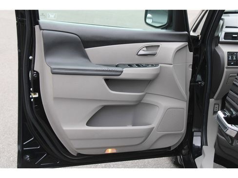 Used 2012 Honda Odyssey EX-L image 7