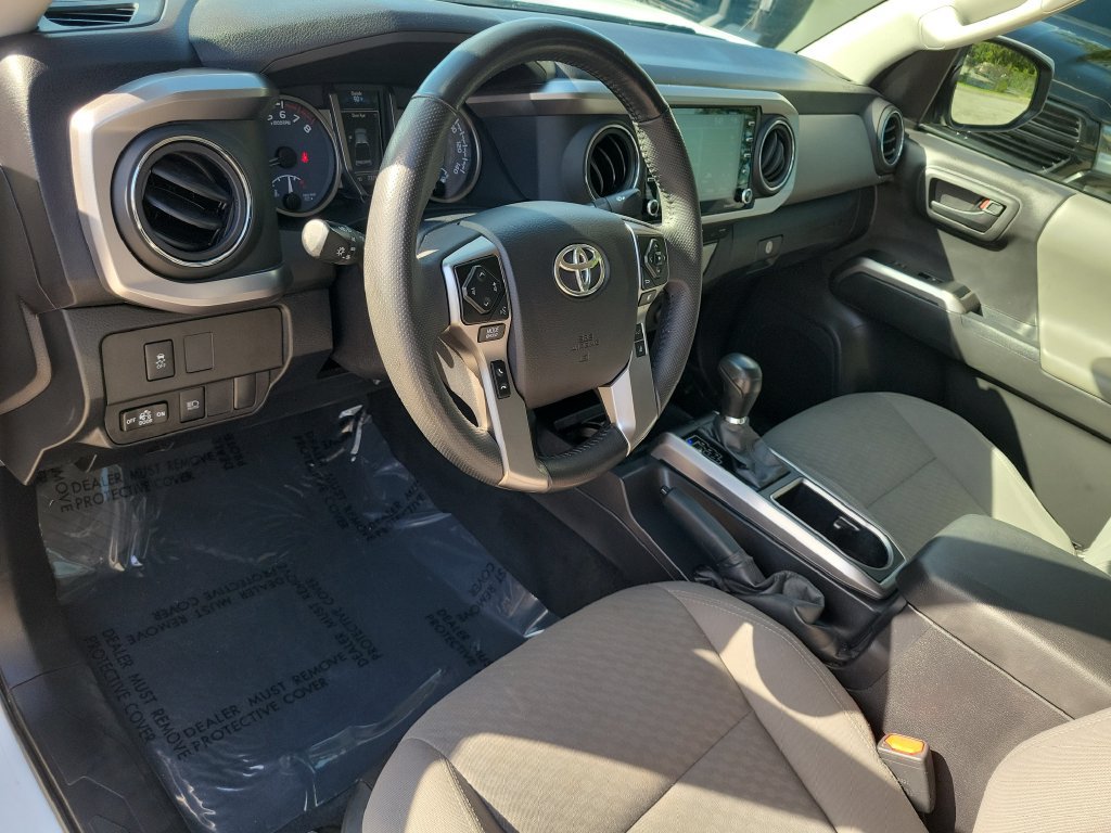 Certified 2023 Toyota Tacoma SR5 AWD/4WD image 7