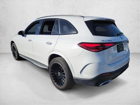 Used 2024 Mercedes-Benz GLC 300 image 7
