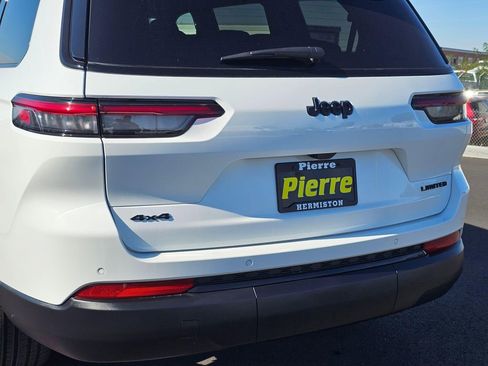 New 2025 Jeep Grand Cherokee L Limited w/ Black Appearance Package image 7