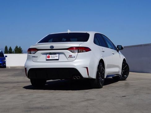 Used 2023 Toyota Corolla SE w/ Carpet Mat Package (TMS) FWD image 7