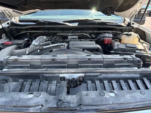 Used 2025 Chevrolet Silverado 3500 High Country w/ High Country Premium Package AWD/4WD image 49