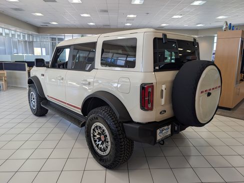 New 2026 Ford Bronco Outer Banks image 3