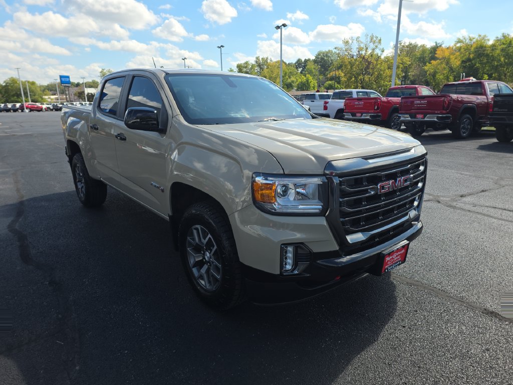 Used 2022 GMC Canyon AT4 w/ Trailering Package AWD/4WD image 2