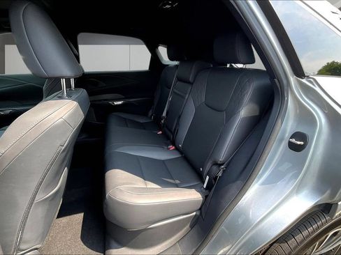 Used 2023 Lexus RX 350 Premium w/ Accessory Package AWD/4WD image 22