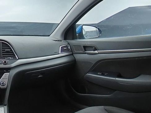 Used 2017 Hyundai Elantra Value Edition FWD image 18