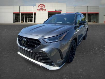 Used 2024 Toyota Highlander XSE