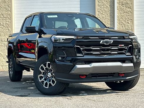 New 2026 Chevrolet Colorado Z71 w/ Technology Package AWD/4WD image 2