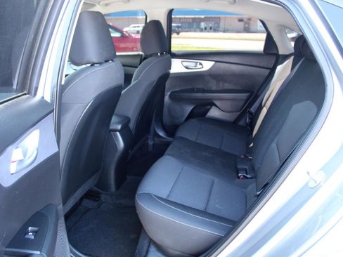 Used 2024 Kia Forte LXS FWD image 10