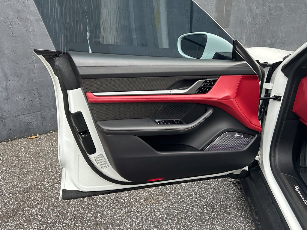 Certified 2021 Porsche Taycan Turbo S AWD/4WD image 26