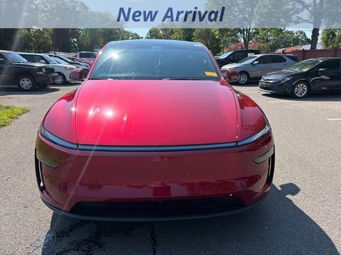 Used 2026 Tesla Model Y Long Range AWD/4WD image 2