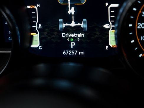 Used 2021 Jeep Wrangler Sport image 25