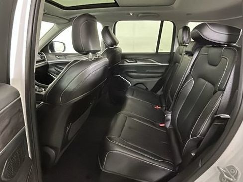 Used 2023 Jeep Grand Cherokee 4WD 4xe image 26