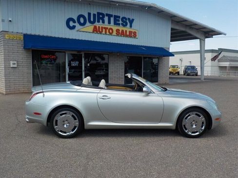 Used 2003 Lexus SC 430 Convertible image 17