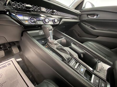 Used 2023 Honda Accord Touring image 22