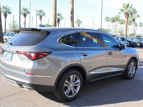 Used 2026 Acura MDX FWD image 5