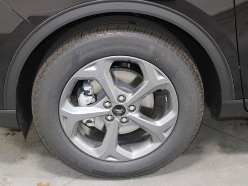 New 2026 Ford Escape ST-Line w/ Tech Pack #1 image 18