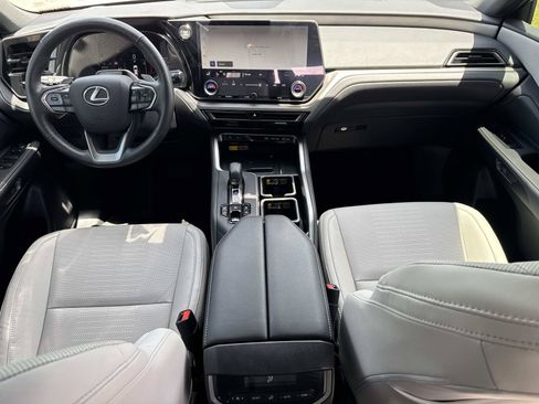 Used 2025 Lexus TX 350 AWD w/ Technology Package image 28