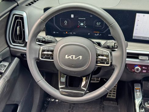 Used 2024 Kia Sorento SX AWD/4WD image 21