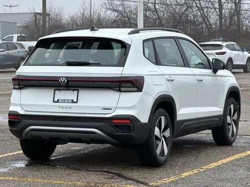 New 2026 Volkswagen Taos S image 5