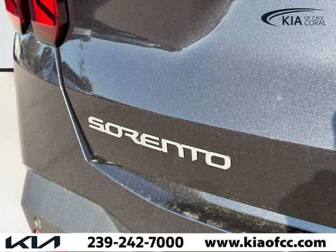New 2026 Kia Sorento S w/ S Panoramic Sunroof Package FWD image 10