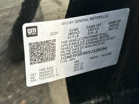 Used 2025 Chevrolet Traverse LT image 31