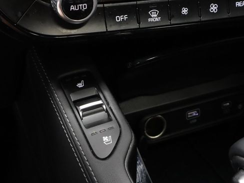 Used 2024 Kia Telluride EX X-Line AWD/4WD image 32