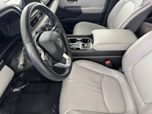 Used 2023 Honda Pilot Elite image 24
