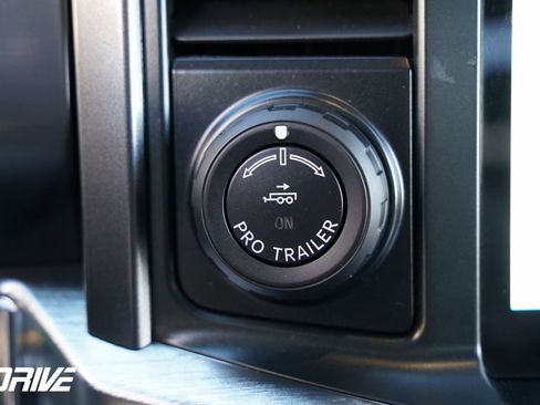 Used 2022 Ford F150 Lariat image 31