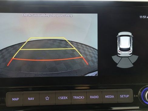 Used 2023 Hyundai Kona Limited image 18