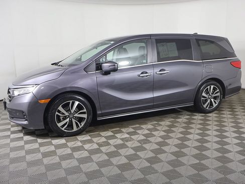 Used 2023 Honda Odyssey Touring image 18