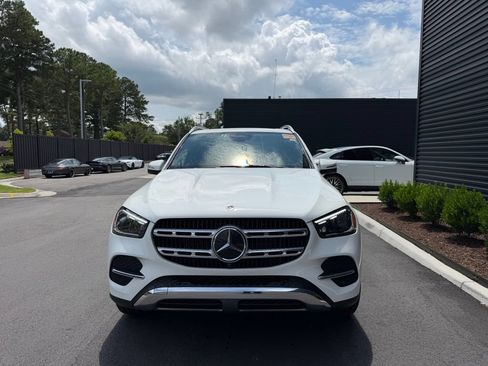 Used 2026 Mercedes-Benz GLE 350 4MATIC w/ Winter Package image 1